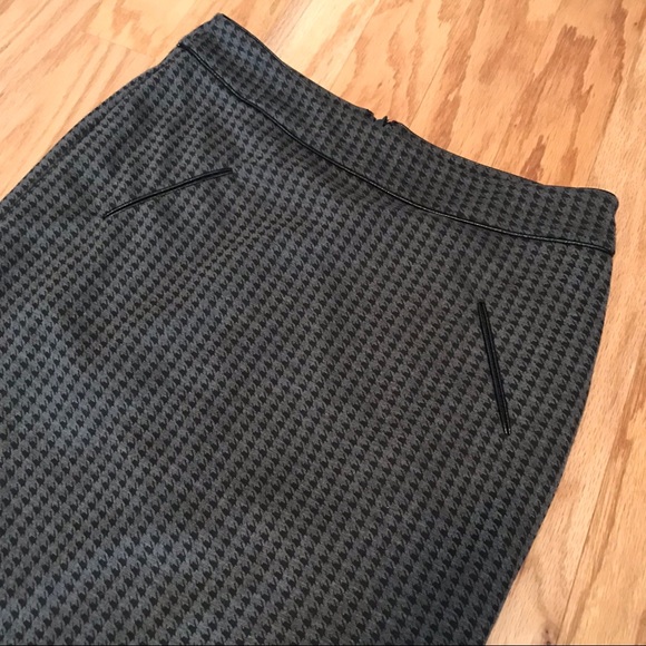 Nordstrom Dresses & Skirts - Black & Grey Houndstooth Skirt Vegan Leather Trim